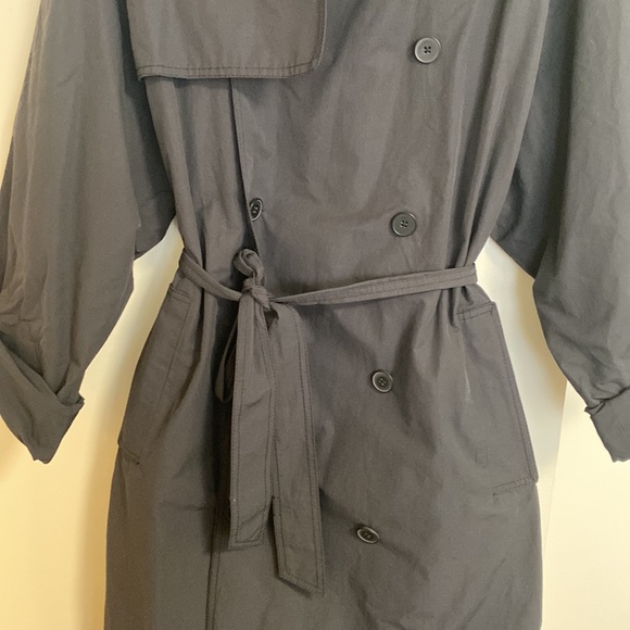 Oak and Fort Oversized Trench - Picture 3 of 7